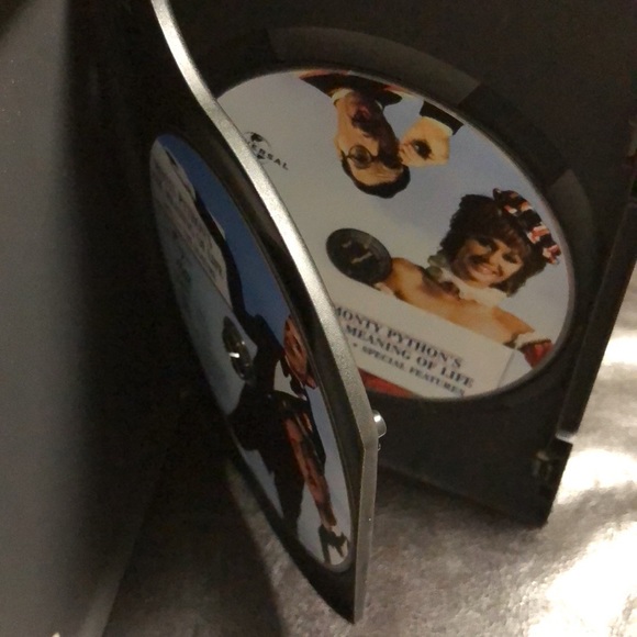 Monty Pythons The Meaning of Life (DVD, 2-Disc Set, Special Edition) - Picture 5 of 7